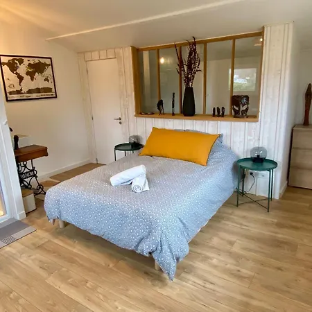 Cosy Dans L'entre-deux-mers Rum i privatbostad Cambes (Gironde)